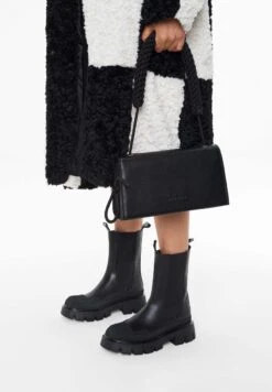 Kazar Studio RIMA - Handtasche - Black -Kazar Schuhe Geschaft 9257d5006f174c58963d5e229de54825