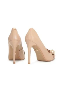 Kazar ELM LUXURY WITH GOLD LINKS - High Heel Pumps - Beige -Kazar Schuhe Geschaft b59edd343c124e4ca698f5c022693012